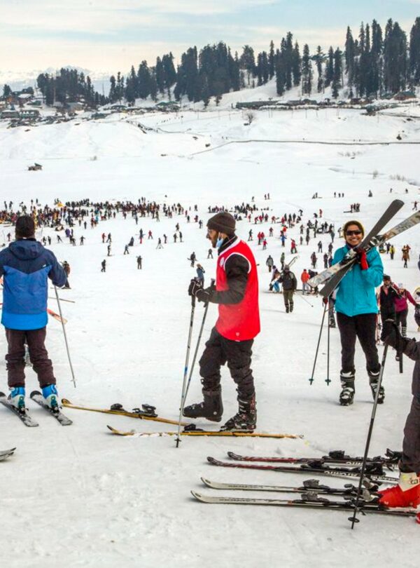 skiing